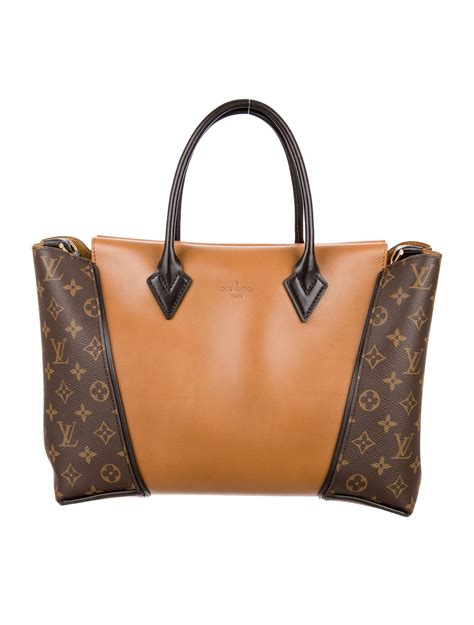 louis vuitton w tote pm|Louis Vuitton shopping tote.